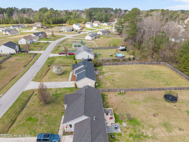 115 Laredo Drive, Jacksonville, NC 28540