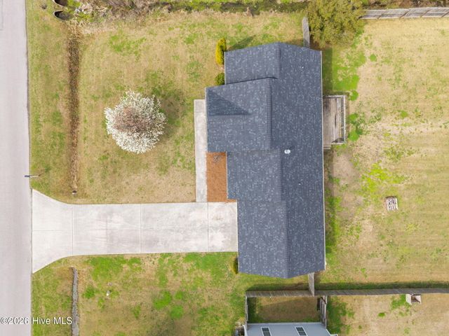 115 Laredo Drive, Jacksonville, NC 28540
