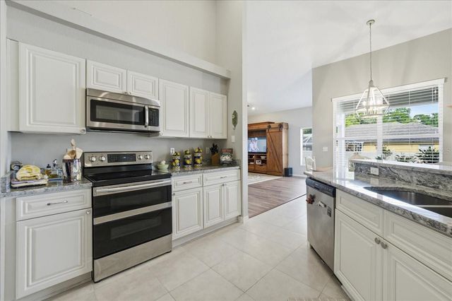 4408 WINDING RIVER DRIVE, Valrico, FL 33596