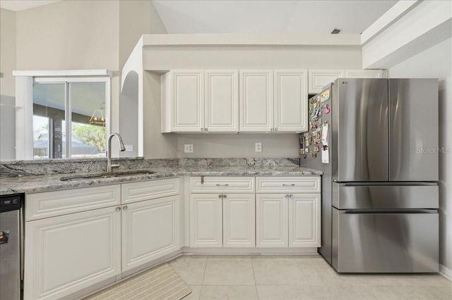 4408 WINDING RIVER DRIVE, Valrico, FL 33596