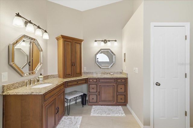 4408 WINDING RIVER DRIVE, Valrico, FL 33596