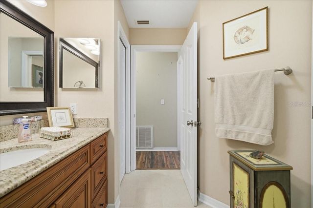 4408 WINDING RIVER DRIVE, Valrico, FL 33596