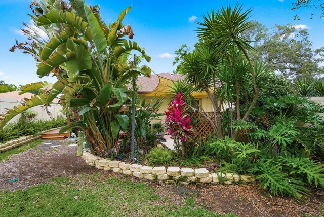 2696 RAE COURT, Palm Harbor, FL 34684