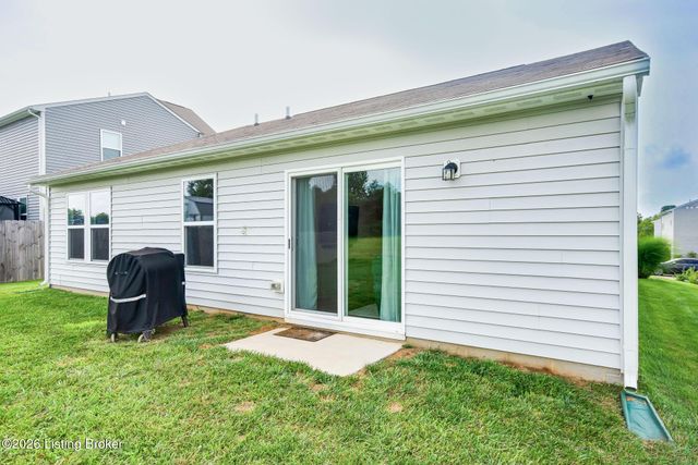 104 Bethel Springs Dr, Mt Washington, KY 40047