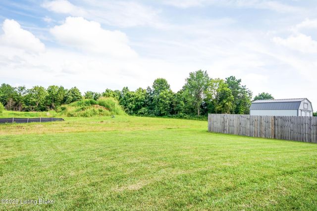 104 Bethel Springs Dr, Mt Washington, KY 40047