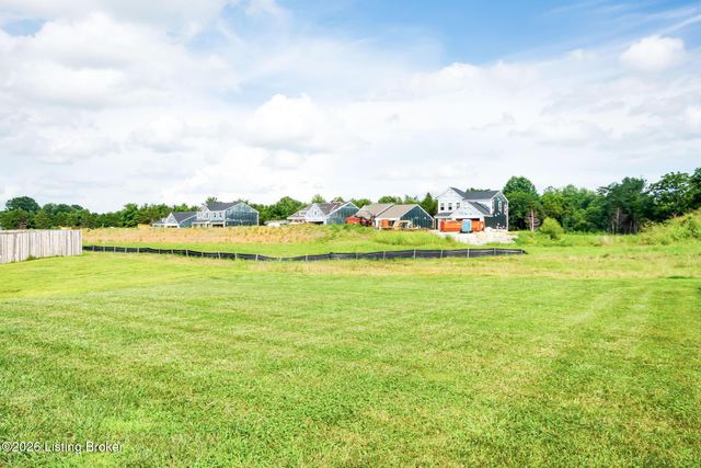 104 Bethel Springs Dr, Mt Washington, KY 40047
