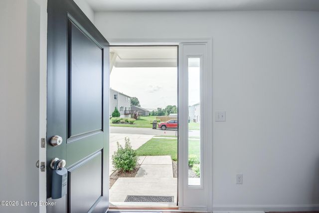 104 Bethel Springs Dr, Mt Washington, KY 40047