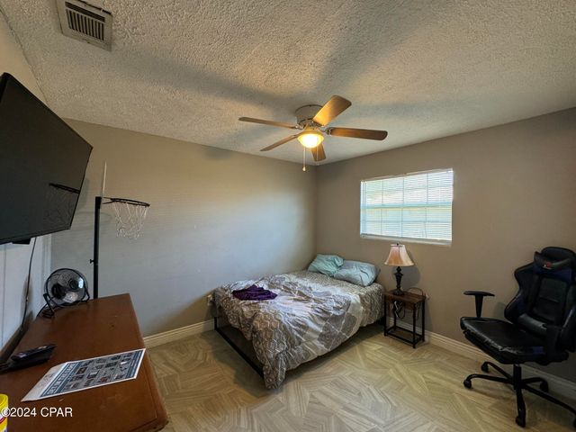 2538 Johnson Drive, Lynn Haven, FL 32444