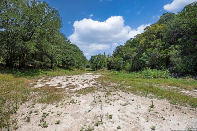 13931 Old Scenic Loop Rd, Helotes, TX 78023