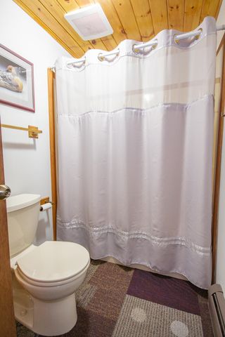 20 Edwin's Pond Road, Rochester, VT 05767