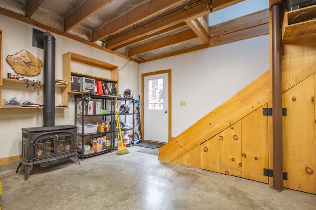 20 Edwin's Pond Road, Rochester, VT 05767