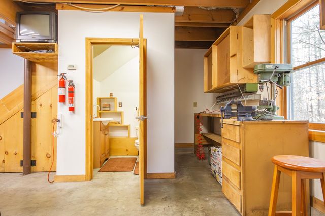 20 Edwin's Pond Road, Rochester, VT 05767