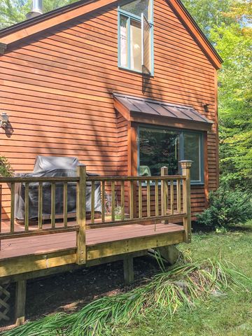 20 Edwin's Pond Road, Rochester, VT 05767
