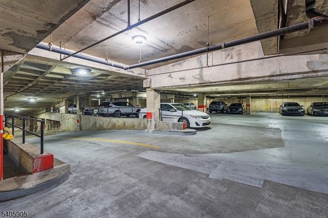 307 Prospect Ave 17D, Hackensack City, NJ 07601