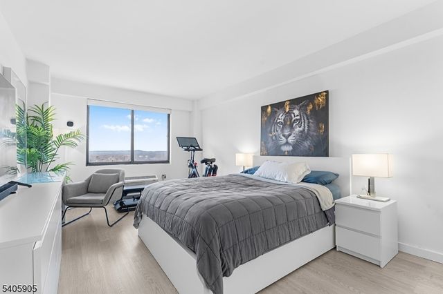 307 Prospect Ave 17D, Hackensack City, NJ 07601