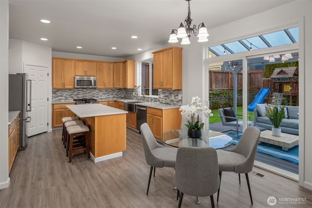 21120 Meridian Place W, Bothell, WA 98021