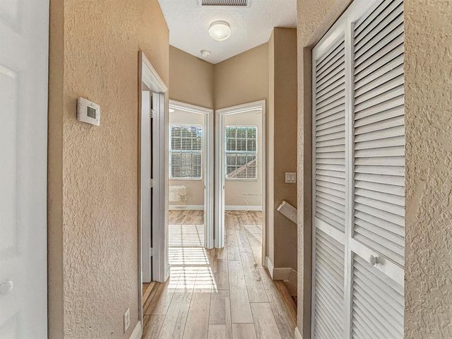 179 E Bay Cedar Circle, Jupiter, FL 33458