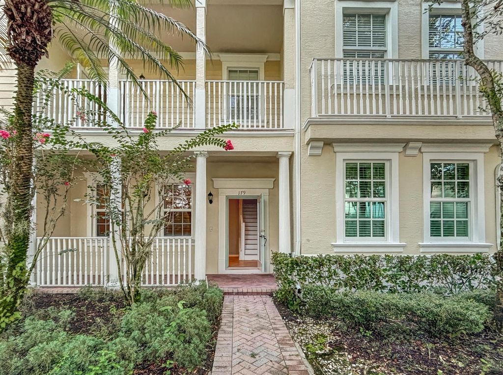 179 E Bay Cedar Circle, Jupiter, FL 33458