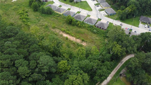 29,30,31,32 Eddie Martin Drive, Livingston, TX 77351