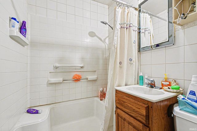 1505 N Elmer Street, South Bend, IN 46628