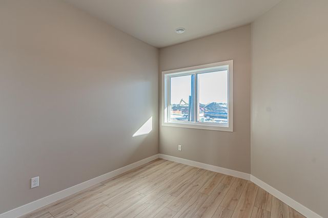 5846 James Drive W, West Fargo, ND 58078