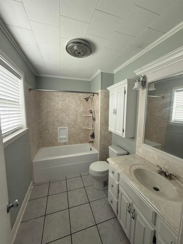 1905 Maple, Morgan City, LA 70380