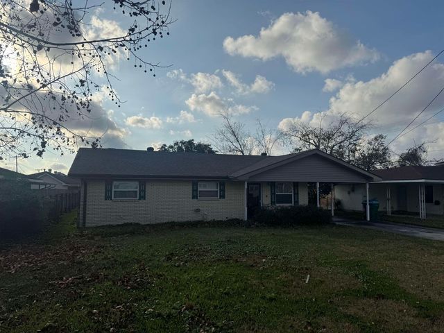 1905 Maple, Morgan City, LA 70380