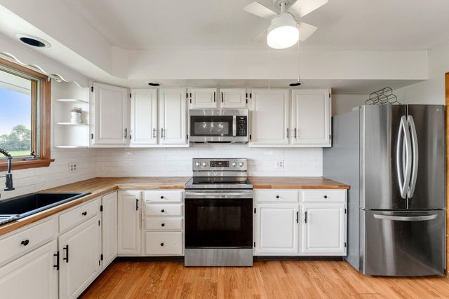 1756 VT Route 64, Williamstown, VT 05679