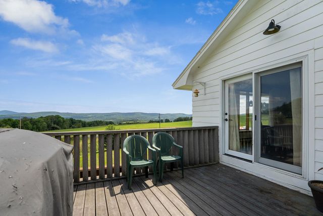 1756 VT Route 64, Williamstown, VT 05679