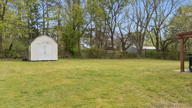 2804 S 26th Street, Muskogee, OK 74401