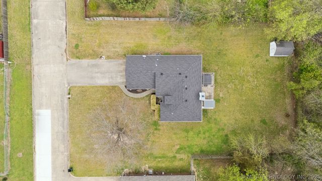 2804 S 26th Street, Muskogee, OK 74401