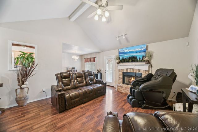 2804 S 26th Street, Muskogee, OK 74401