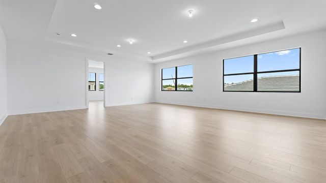 13254 Artisan Circle, Palm Beach Gardens, FL 33418