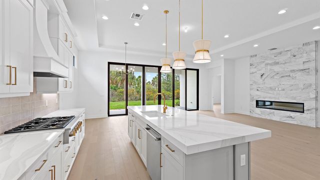 13254 Artisan Circle, Palm Beach Gardens, FL 33418