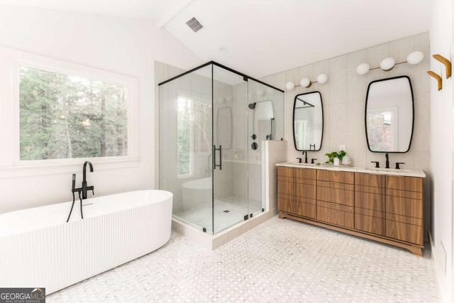 1888 Alderbrook Road NE, Atlanta, GA 30345