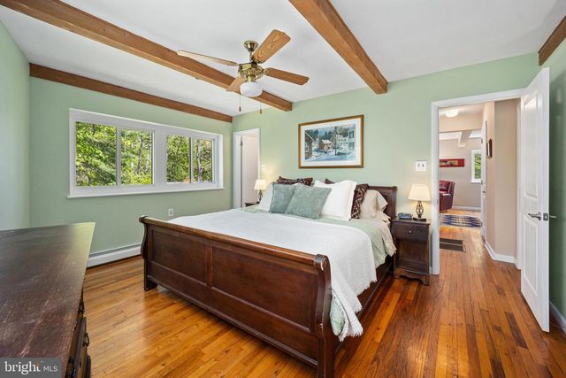 396 W 7 STARS RD, Phoenixville, PA 19460