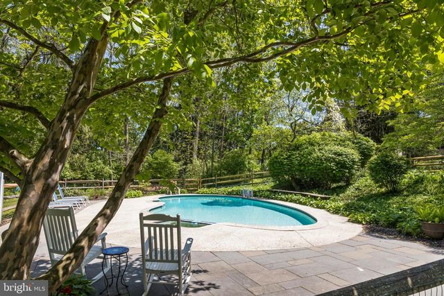 396 W 7 STARS RD, Phoenixville, PA 19460