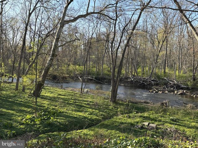 396 W 7 STARS RD, Phoenixville, PA 19460