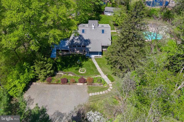 396 W 7 STARS RD, Phoenixville, PA 19460