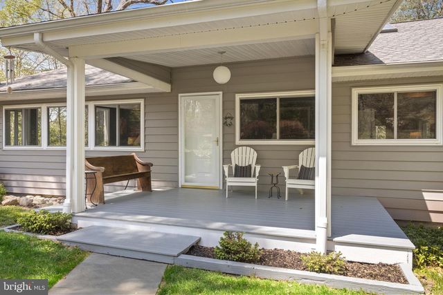 396 W 7 STARS RD, Phoenixville, PA 19460