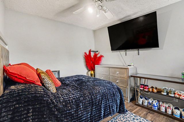 1524 Garrison Road, Roosevelt Park City, MI 49441