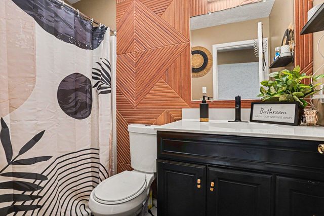 1524 Garrison Road, Roosevelt Park City, MI 49441