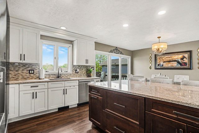 1524 Garrison Road, Roosevelt Park City, MI 49441