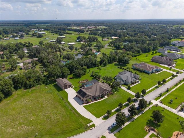 408 HAWK TALON DRIVE, Lithia, FL 33547