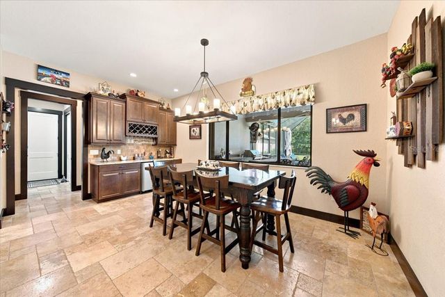 408 HAWK TALON DRIVE, Lithia, FL 33547