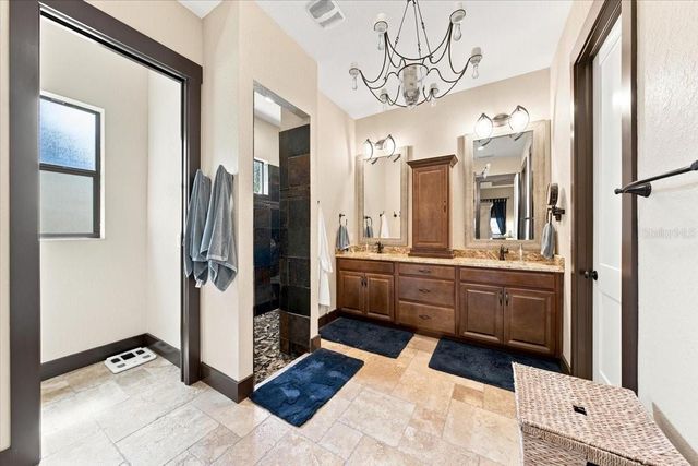 408 HAWK TALON DRIVE, Lithia, FL 33547