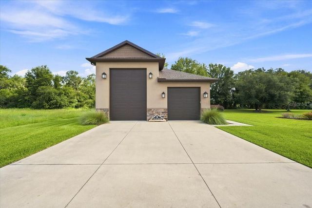 408 HAWK TALON DRIVE, Lithia, FL 33547