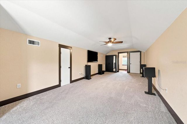 408 HAWK TALON DRIVE, Lithia, FL 33547