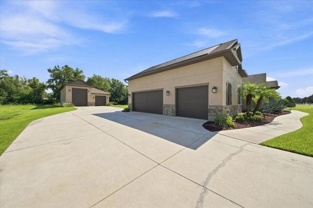 408 HAWK TALON DRIVE, Lithia, FL 33547