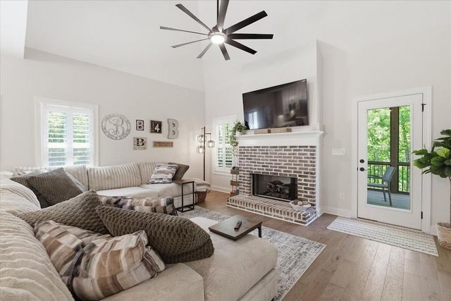 110 Emily Court, Carrollton, GA 30117